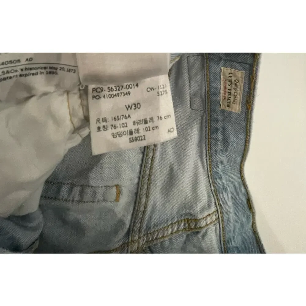 Levis 501 Premium Womens 30 High Rise Distressed Button Fly Light Wash Shorts - Picture 7 of 9